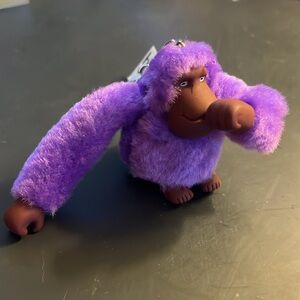 Collectible “Saffron” mnkyclip M